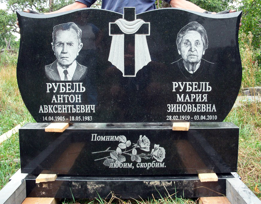Гранитные памятники Иванков